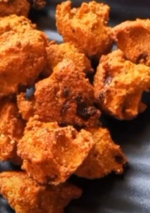 A picture of Bajre Ke Pakore (pearl millet pakoda).