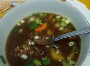 Foto resep Rawon daging sapi (kluwek)