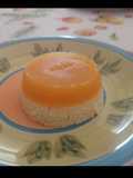 Mini bavarese alla camomilla con gelee di pesche