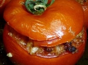Foto principal de Tomates rellenos de carne al horno
