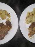 Churrasquitos y papas en la plancheta