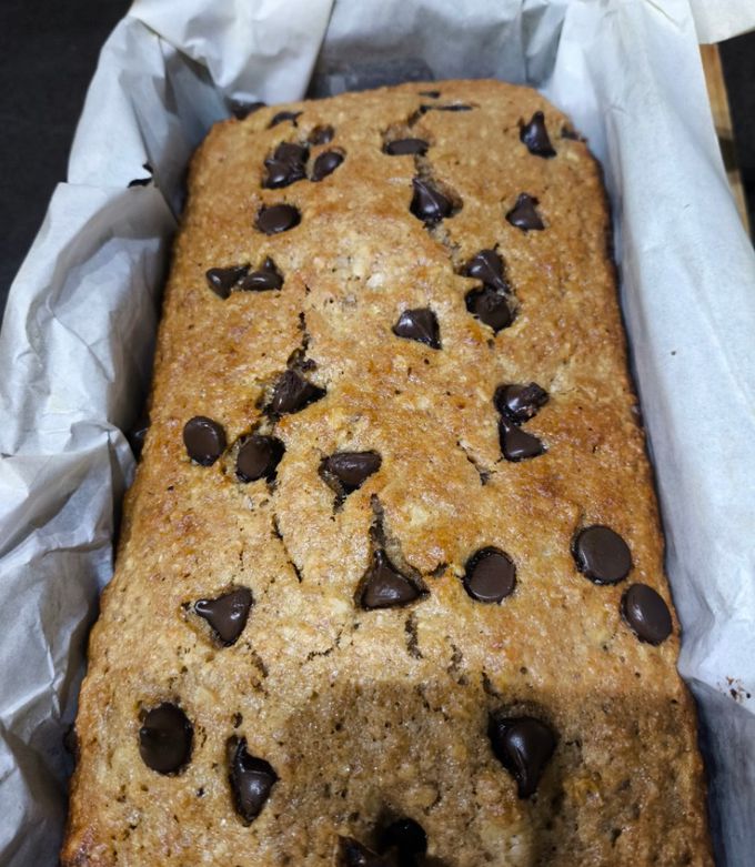Una foto de Budín de banana, avena y frutos secos😋
