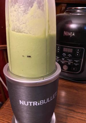 A picture of Avocado spinach banana smoothie.
