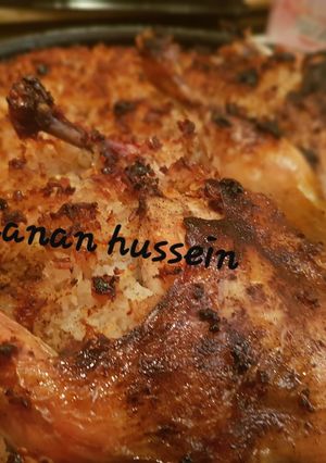 صورة لوصفة دجاج محشي رز وزبيب بالفرن