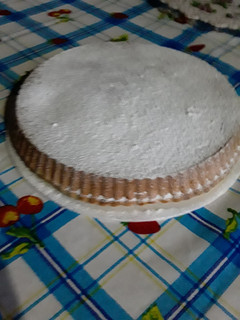 Una foto de Torta de ricota con dulce de leche