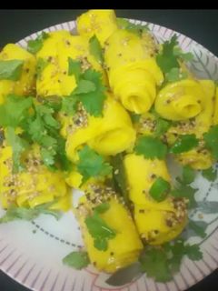 खांडवी (Khandvi recipe in hindi) रेसिपी मुख्य फोटो