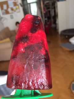 Erdei gyümölcsös jégkrém recept fotója