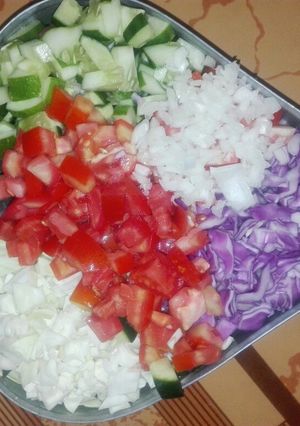 عکسی از دستور سالاد شیرازی