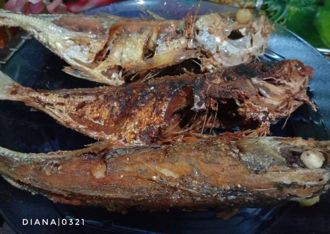 Ikan Kembung Goreng