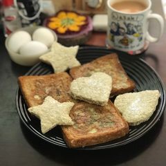 A picture of Bread Pocket Omelettes.