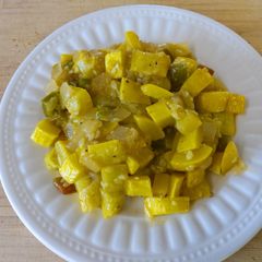 A picture of Lee's Simple Sauted Yellow Squash.