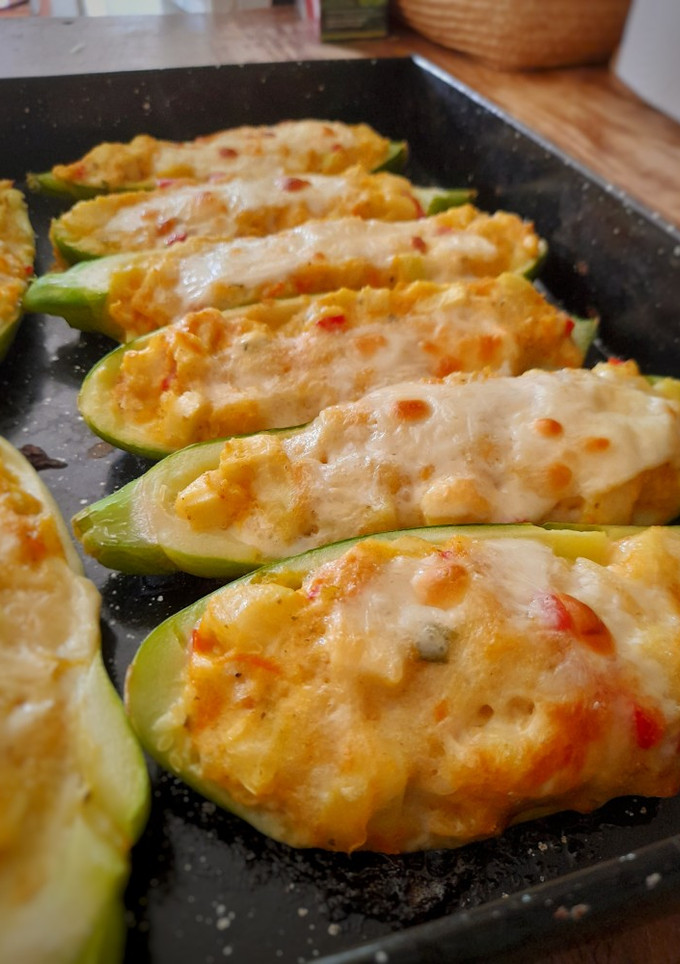Una foto de 🥒Zucchinis rellenos🥒