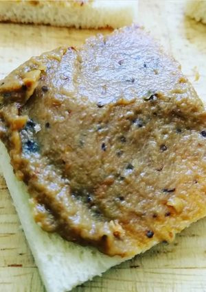 Une photo de 2 recettes en 1 : aubergines confites et caviar d'aubergines 🍆