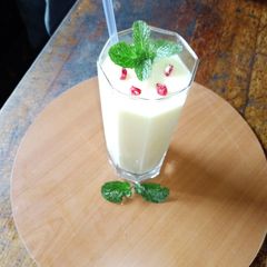 A picture of Papaya smoothie🥤.