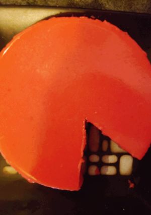 A picture of Strawberry pudding without Custard.