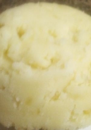 A picture of Mashed potatoes.
