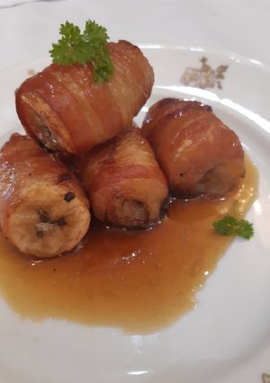 Baconbe tekert banán recept fotója