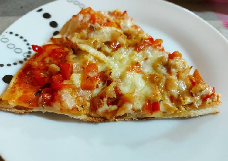 Pizza rápida de pollo y pimiento