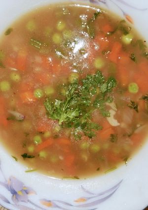 A picture of Garlic Mixed Vegetables Soup.