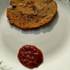 Jowar fenugreek thalipeeth A picture of Jowar fenugreek thalipeeth.