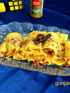 चिली मिली खांडवी (chilli mili khandvi recipe in Hindi) रेसिपी मुख्य फोटो