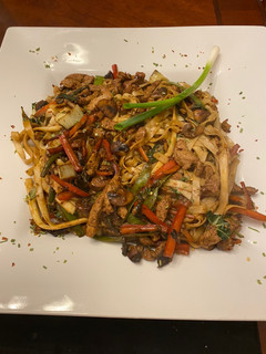 A picture of Spicy Pork Lo Mein.