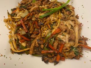 Spicy Pork Lo Mein