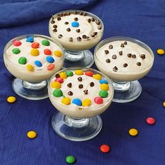 Coffee Cream (Coffee dessert with fresh cream) A picture of Coffee Cream (Coffee dessert with fresh cream).