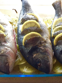 Una foto de Dorada al horno
