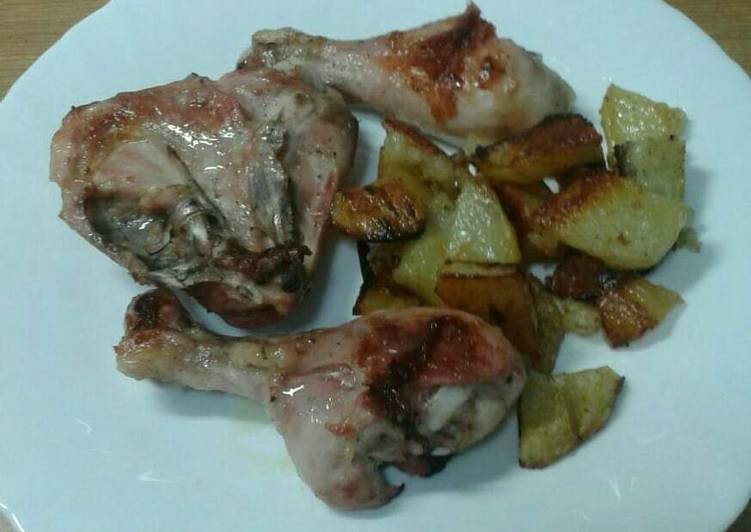 Coscette di pollo e patate al forno
