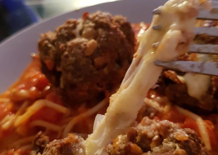 Steps to Prepare Super Quick Homemade My Italian meatballs with soft mozzarella cheese inside 😀