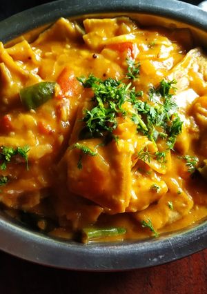 A picture of Dal dhokli.