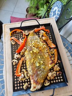 Una foto de Palometa a la parrilla (a gas, si, se puede)