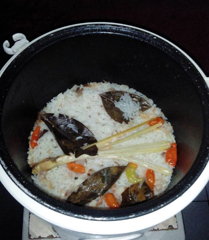 Foto resep Nasi Liwet Rice Cooker (Tanpa Teri)