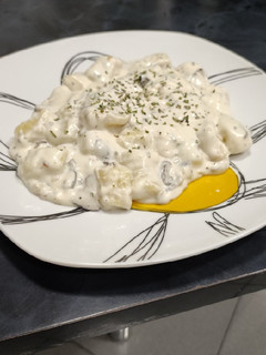 Foto principal de Gnocchi con setas y salsa de queso