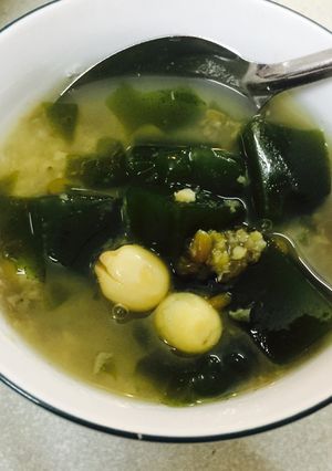 Hình của món Chè lá sâm đậu xanh hạt sen.
