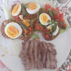 Bruschetta con asparagi e uovo(kcal 920)-レシピのメイン写真