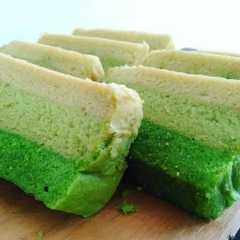 A picture of Bolu Pandan Kukus.