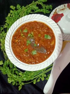 पंजाबी राजमा मसाला (Punjabi rajma masala recipe in Hindi) रेसिपी मुख्य फोटो