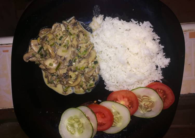 Recipe of Speedy Creamed mushroom with rice