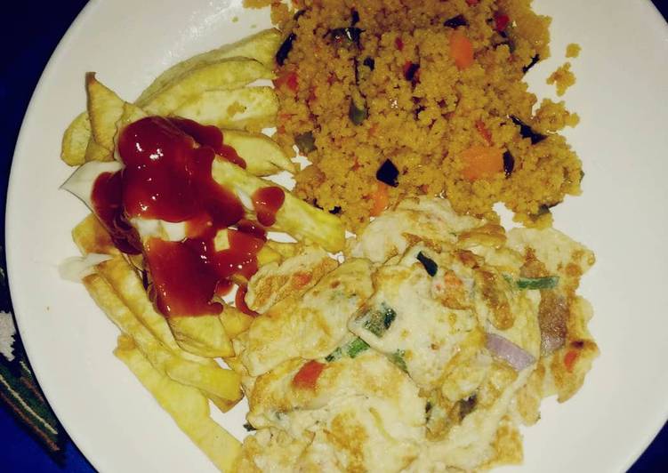 Recipe of Favorite Couscous with sweet potato chips and fried egg