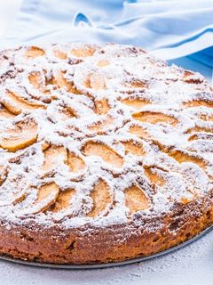 Illatos almatorta recept fotója