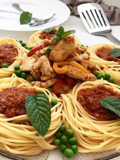 صورة لوصفة باستا بصدور الدجاج