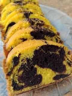 A picture of Marble loaf / tea time cake.