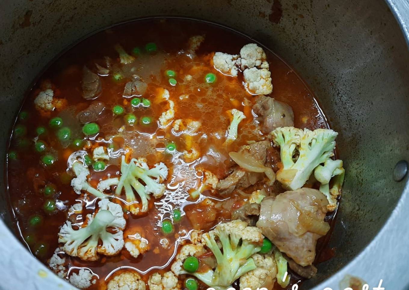 Gobhi Matar Gosht