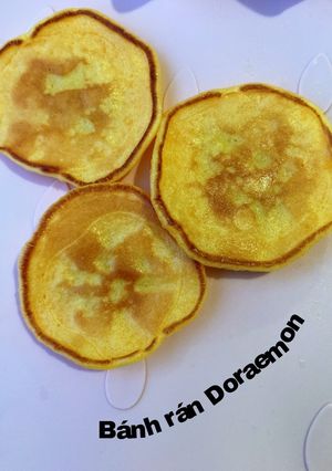 Hình của món Bánh rán Doraemon cho bé.