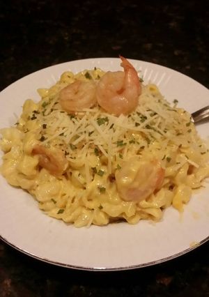 A picture of Brad's lobster, shrimp, beer mac n' cheese.