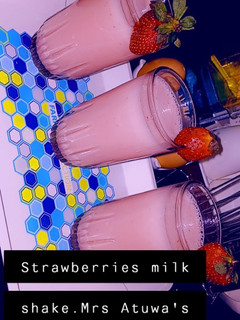 A picture of Strawberries milk shake 🍓🍷.
