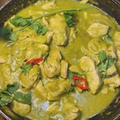A picture of Green Curry (Thailand).