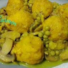 Una foto de Albóndigas de merluza 🍜 🐟
